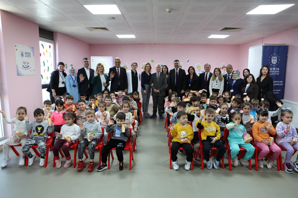 Bursa’da çocuklara diş sağlığı konusunda eğitim verildi