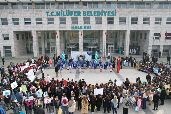 Nilüferli çocuklar, Dünya Çocuk Hakları Günü’nü kutladı