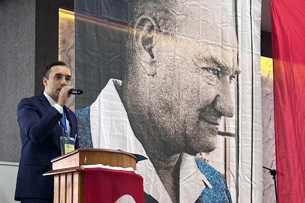 Çalışkan’dan Öğretmenler Günü mesajında Nilüfer’e “Uyarı Notası”