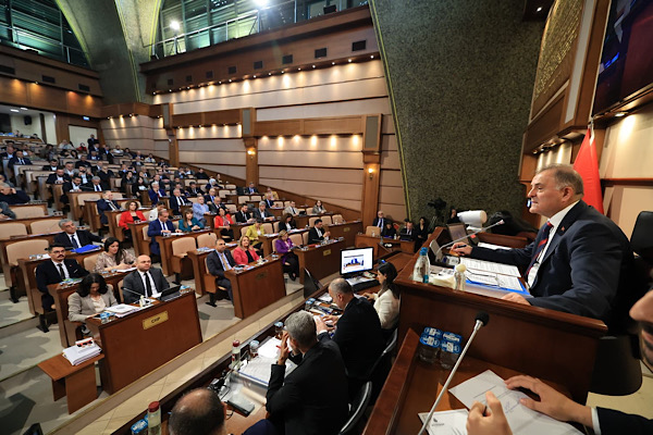 Aslan: Yeter ki yatırım programına alın biz kredi buluruz