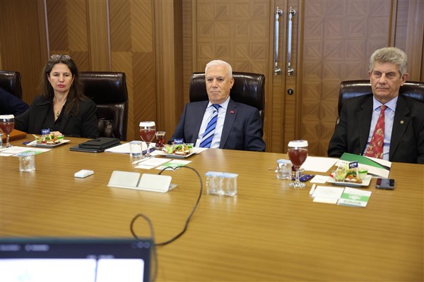 Başkan Bozbey, inşaat ve gayrimenkul sektörü temsilcileriyle bir araya geldi