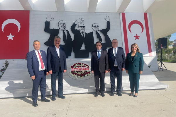 Edremit heyeti, KKTC’nin 42. kuruluş yıl dönümü kutlamalarına katıldı