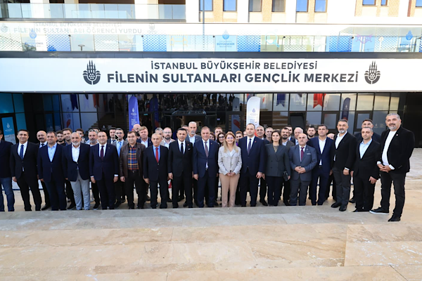 Filenin Sultanları Gençlik Merkezi açıldı
