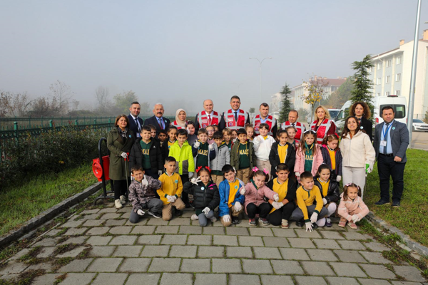 “Temiz Şehir Düzce” kampanyası kapsamında etkinlikler devam ediyor