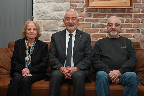 Başkan Başdeğirmen’den öğretmenlere ziyaret