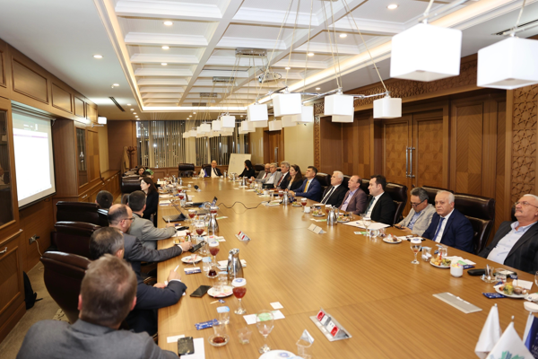 Başkan Bozbey: Bursa, artık bir su şehri değil, o yüzden su tüketen sanayi tartışılmalı