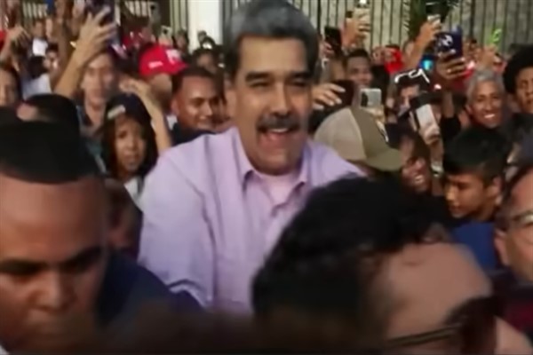 Maduro, ABD’nin Trinidad ve Tobago’daki askeri tatbikatlarını kınadı