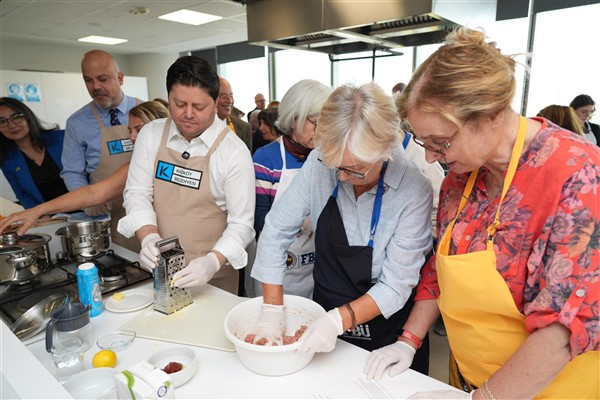 Kadıköy’de “İkinci Bahar Akademisi” başladı
