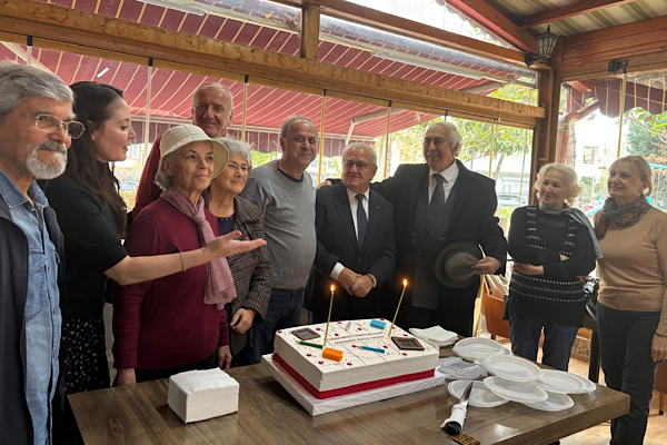 29 Ekim Kadınları Derneği’nden emekli öğretmenlere vefa buluşması