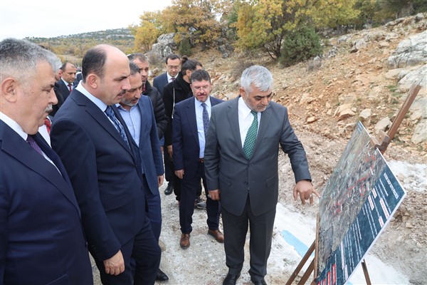 Başkan Aştay; Bozkır, Ahırlı ve Yalıhüyük’ü ziyaret etti