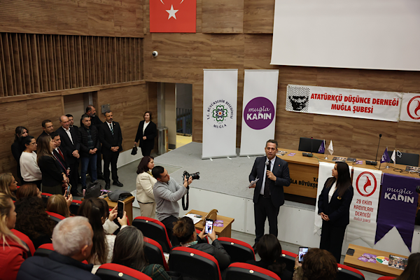 Muğla’da ”Kadına Yönelik Şiddet” paneli düzenlendi