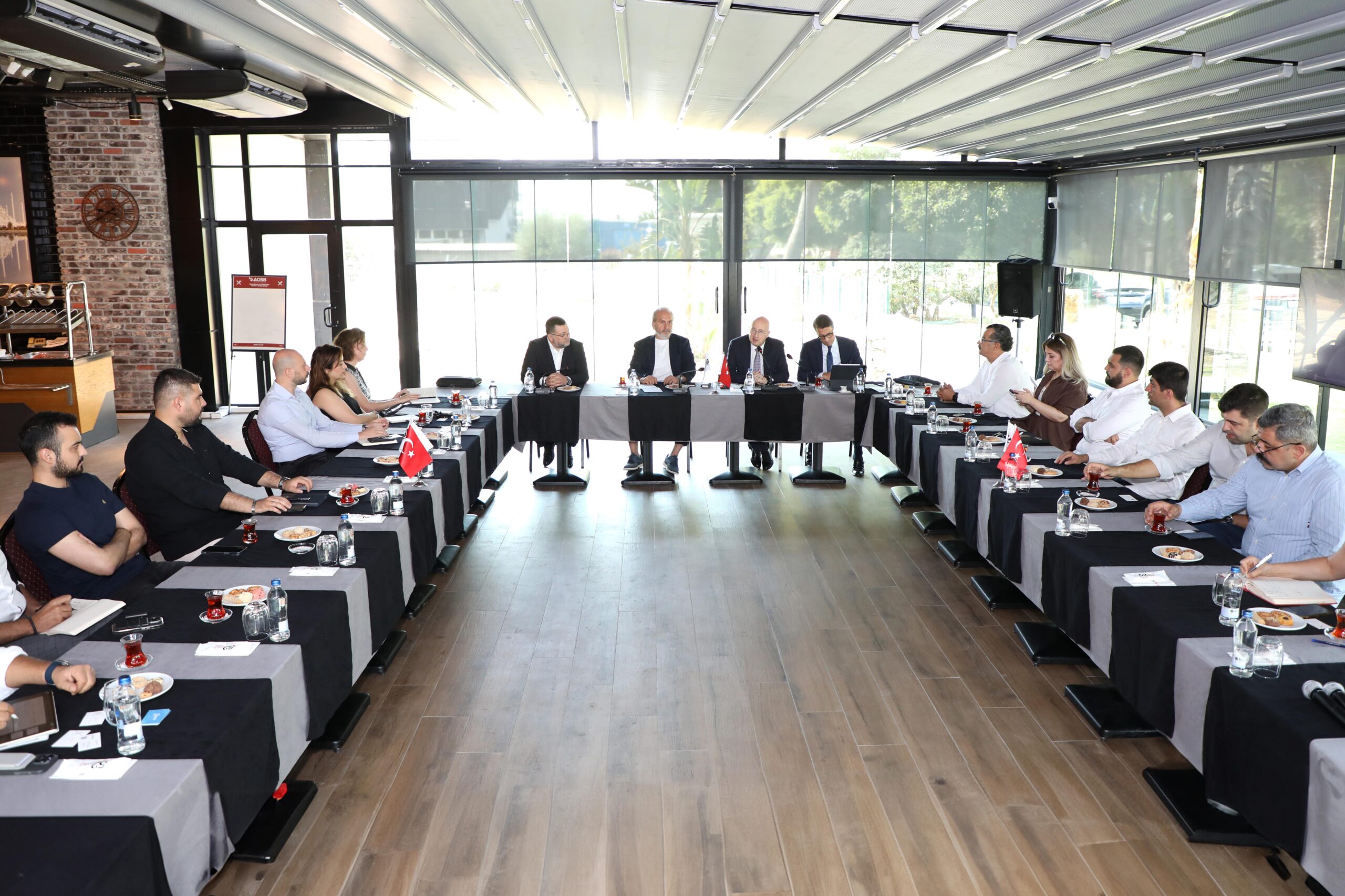 Adana sanayisi uluslararası yatırımların merkezi olma yolunda ilerliyor