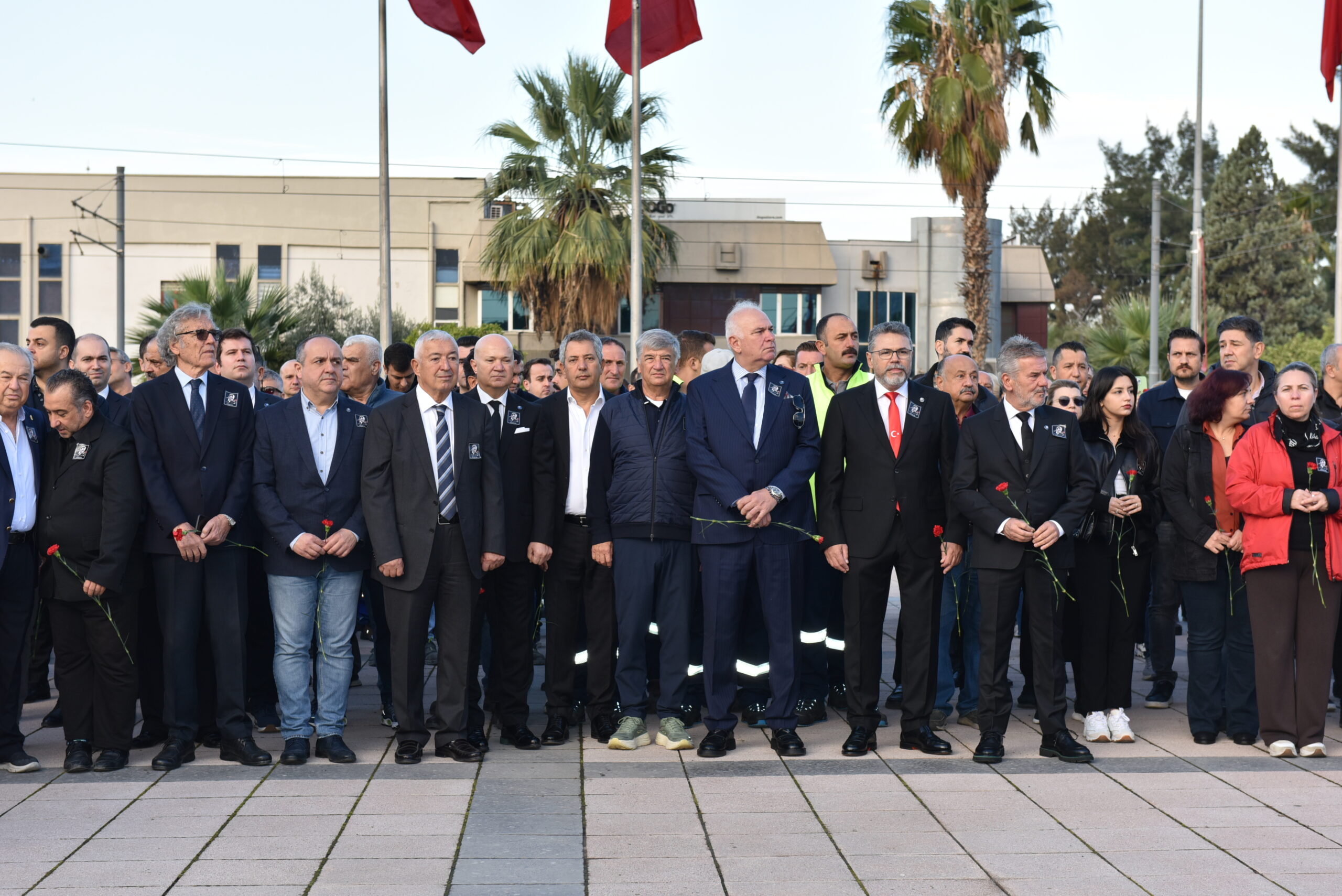 İAOSB’de 10 Kasım Törenleri: Atatürk Saygı ve Minnetle Anıldı