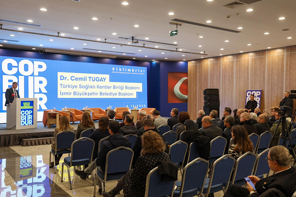 Başkan Tugay: Kendi kendine yeten şehirler gereklilik haline geldi