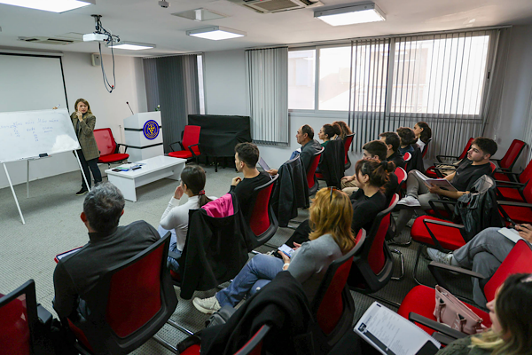 Buca’da ücretsiz Rusça eğitimi