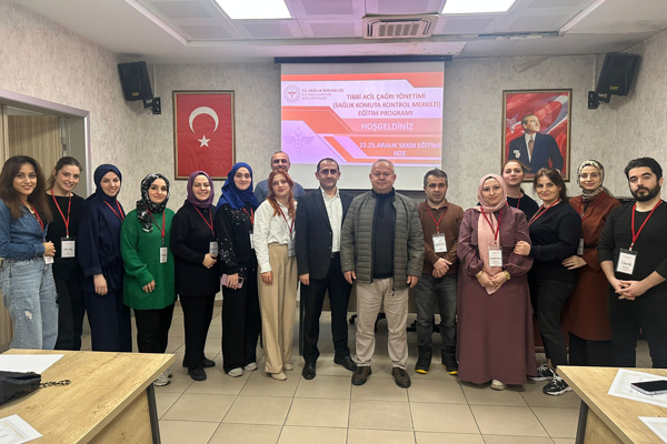 Rize’de “Tıbbi Acil Çağrı Yönetimi” eğitimi düzenlendi