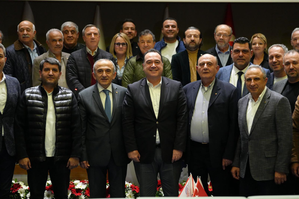 Başkan Dutlulu, Ticaret Odası’nda iş insanları ile buluştu