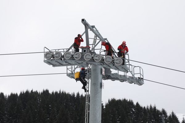 Çambaşı Kayak Merkezi’nde tatbikat yapıldı