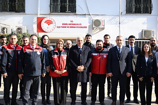 Vali  Zorluoğlu Bismil’de kurum ziyaretleri gerçekleştirdi