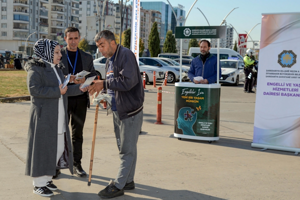 Büyükşehir Belediyesi’nden engellilere farkındalık etkinliği