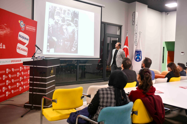 ABB’den “Anavatan Rumeli’den Yeni Vatan Ankara’ya” konferansı