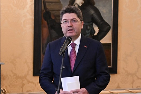 Tunç: Karabük Adalet Binamızın temelini düzenlediğimiz törenle attık