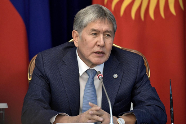 Eski Kırgızistan Devlet Başkanı Atambayev’in tüm devlet nişanları geri alındı