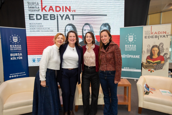 “Kadın ve Edebiyat Söyleşileri” programı gerçekleştirildi