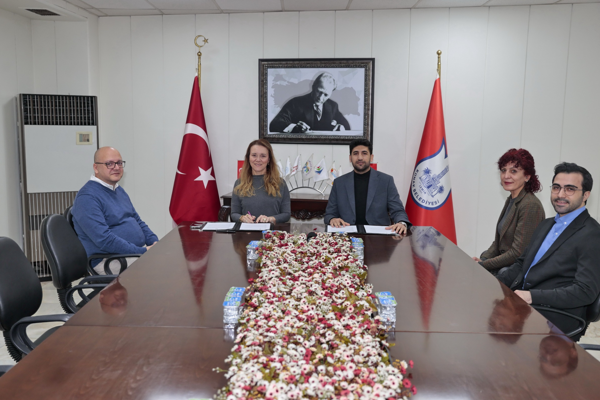 Konak Belediyesi’nden gençlere yönelik protokol