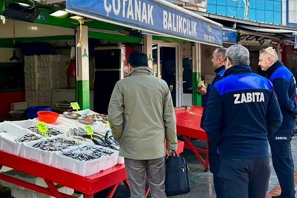 Giresun’da balık pazarında denetim