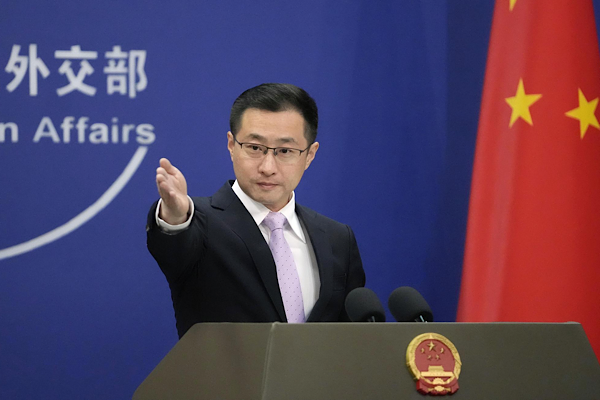 Çin Başbakanı Li, uluslararası ekonomi kurumları başkanlarıyla diyalog düzenleyecek