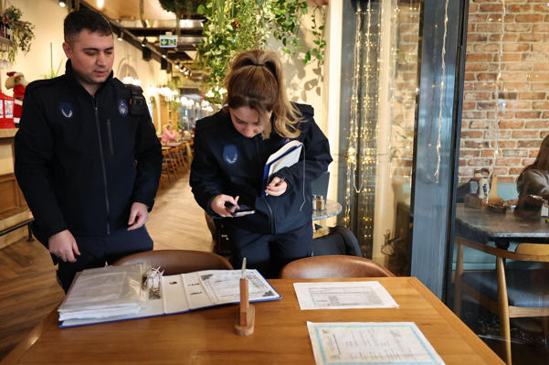 Bayrampaşa Belediyesi’nden yılbaşı öncesi gıda denetimi