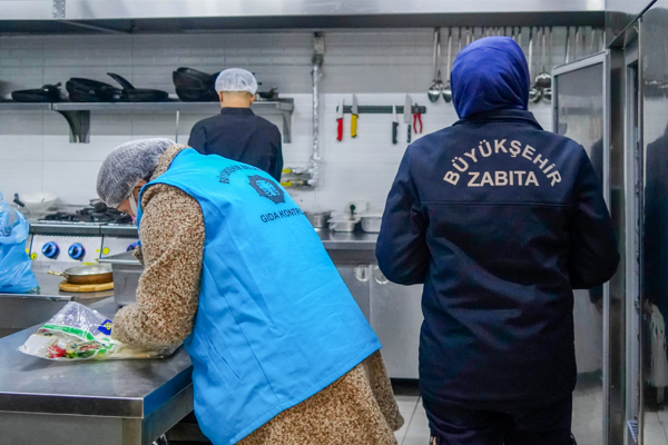 Büyükşehir, kent genelindeki denetimlerini artırdı