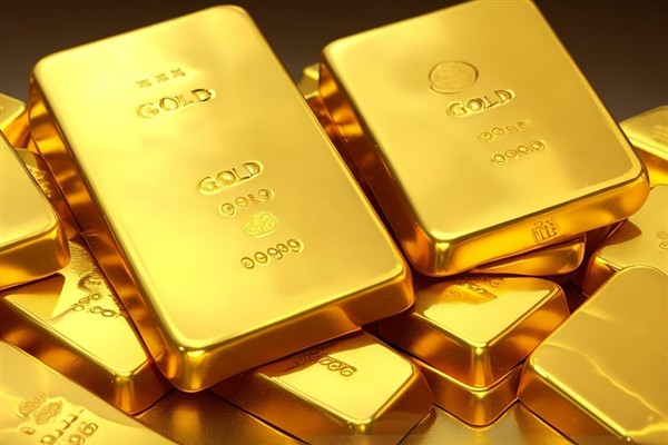 Altın fiyatları düşerken, gümüş rekor seviyeye yakın seyretti