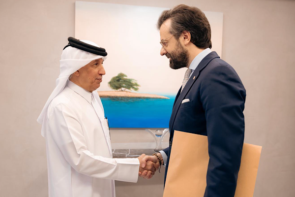 Katar Emiri, İspanya Başbakanı’ndan yazılı mesaj aldı