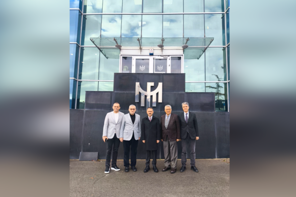 Vali Aktaş’tan Kartal Bombe ve Basınçlı Kaplar Fabrikasına ziyaret