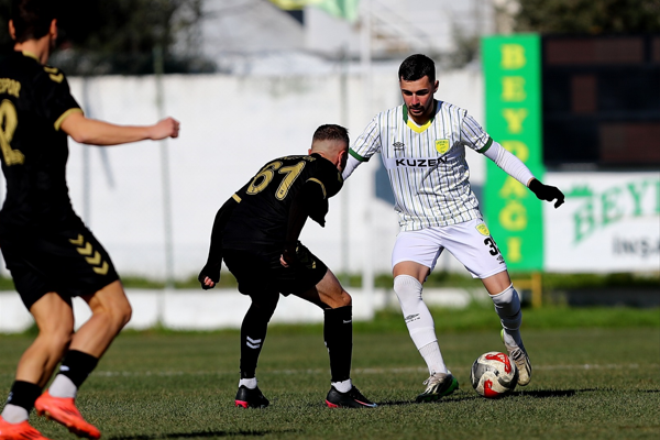 1966 Edremitspor, deplasmandan galibiyetle ayrıldı