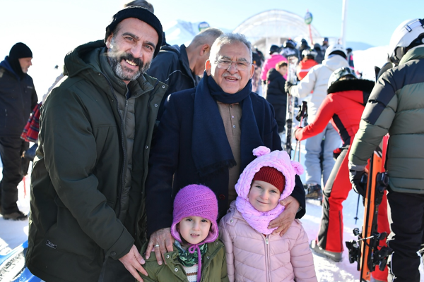 Başkan Büyükkılıç’tan Erciyes Kayak Merkezi’ne ziyaret