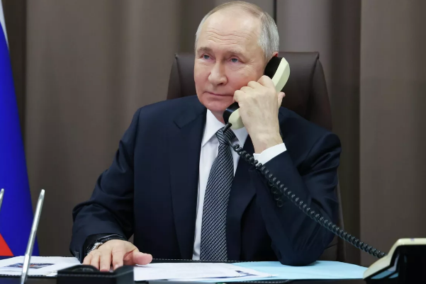 Putin,  Netanyahu ve Pezeşkiyan ile İran’daki durumu görüştü