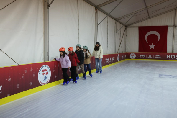 Bakırköy’de puz pisti yarıyıl tatilinde ilgi görüyor