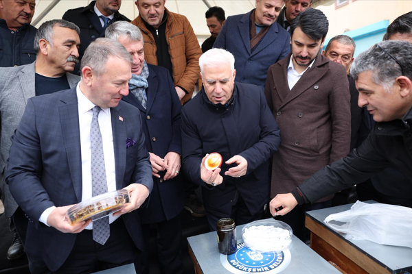 Büyükşehir’den üreticilere arı kovanı desteği