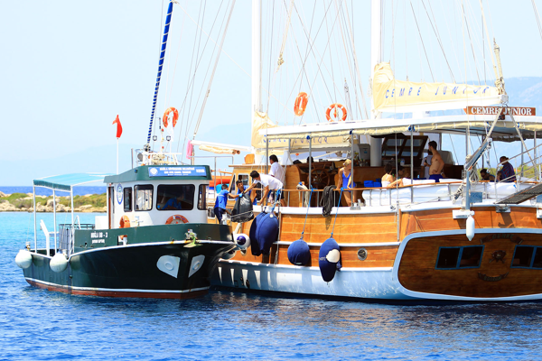 Muğla’da deniz temizliği için atık alım kapasitesi artırılıyor
