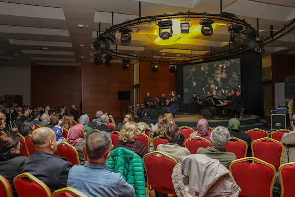 Bursa’da  ‘Yüreğimizdeki Ezgiler’ konseri gerçekleştirildi