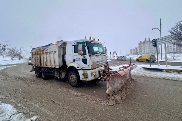 Gaziantep’te karla mücadele çalışmaları