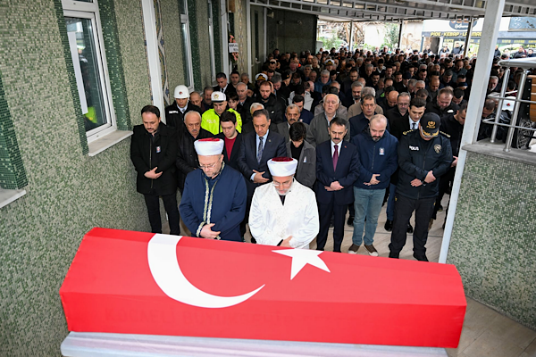 Vali Yardımcısı Dursun Balaban son yolculuğuna uğurlandı