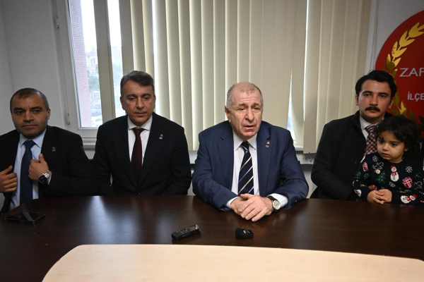 Özdağ: Beklentileri öğrenip siyasete taşımayı hedefliyoruz