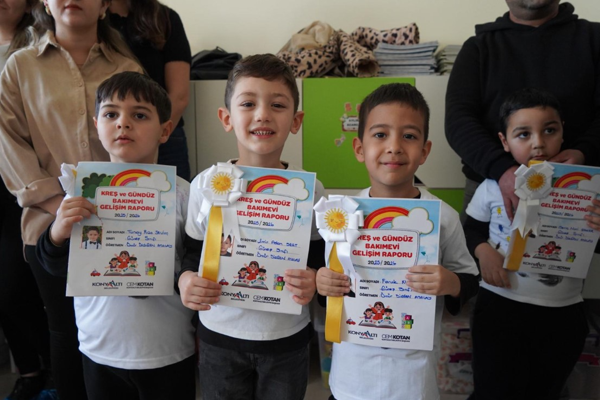 Kotan: Öğrencilerimizin mutlu bir yarıyıl tatili geçirmelerini diliyorum