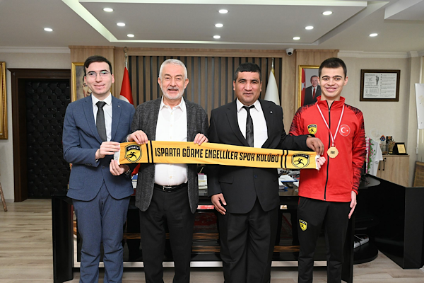 Isparta Görme Engelliler Spor Kulübü’nden Başkan Başdeğirmen’e ziyaret