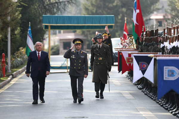 Bakan Güler, Özbekistan Savunma Bakanı Halmuhamedov ile görüştü