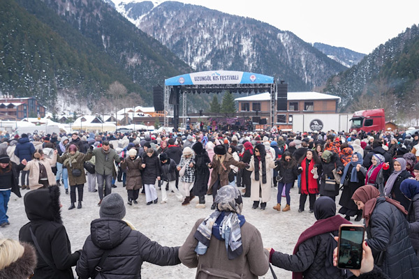 Trabzon’da Uzungöl Kış Festivali etkinliklerle devam etti